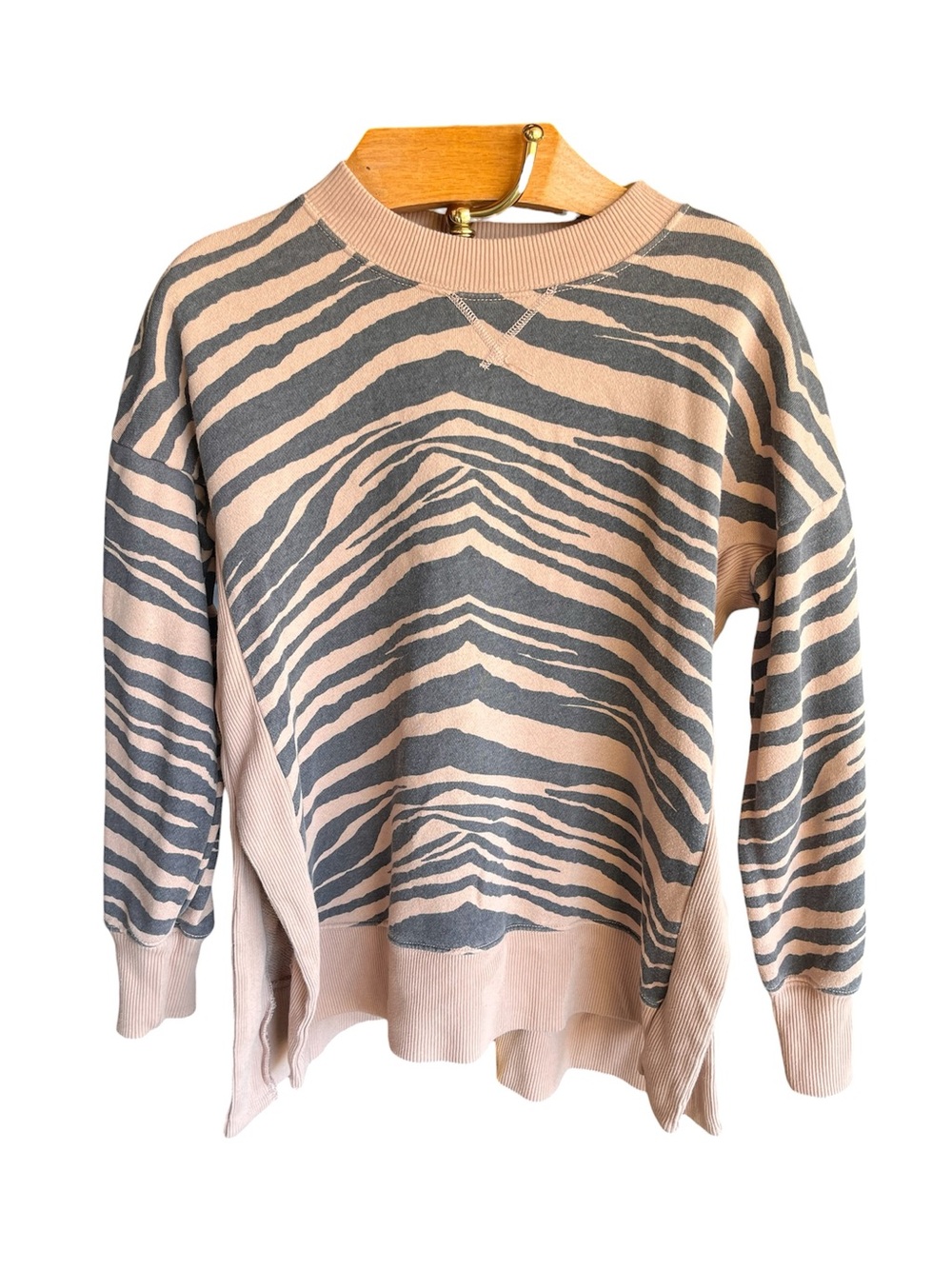 aerie Black and Tan Zebra Print Crewneck Sweater Side Vents Oversized Small